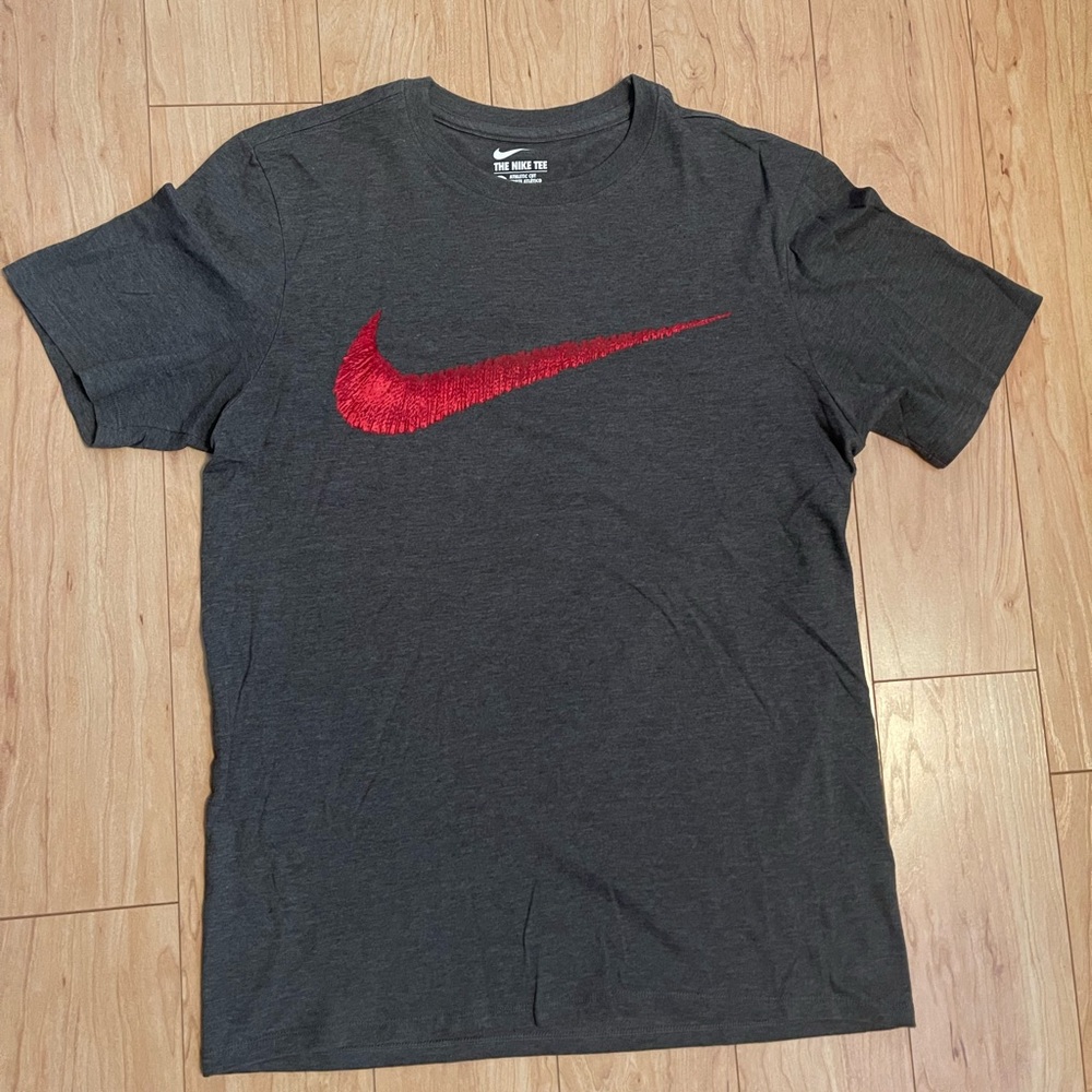 Nike Men's Charcoal Tee with Red Swoosh